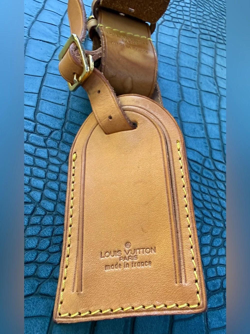 Louis Vuitton Leather Luggage Tag - Tan